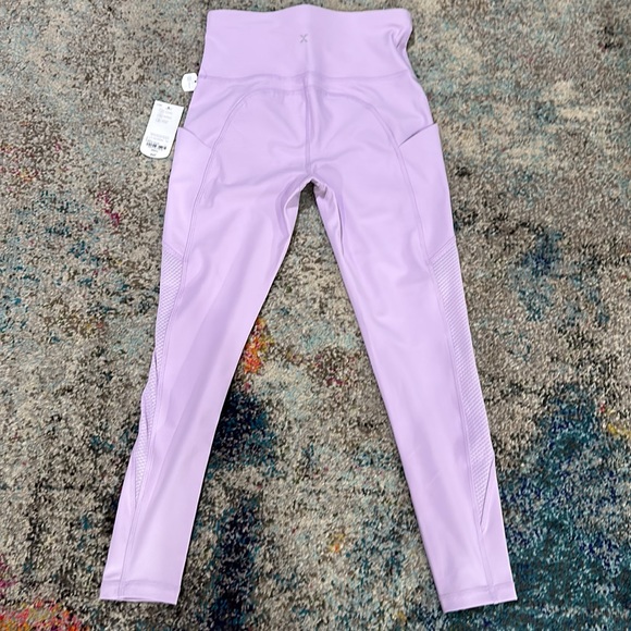 Xersion 7/8 Ankle Legging! High-Rise, fitted, ventilation sides & Quick-Dri NEW! - Picture 2 of 6